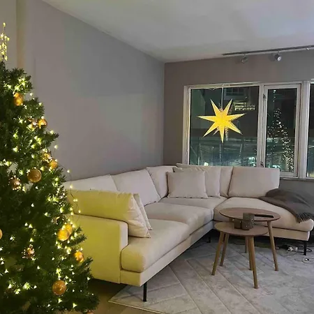 Downtown - Cute And Cosy *